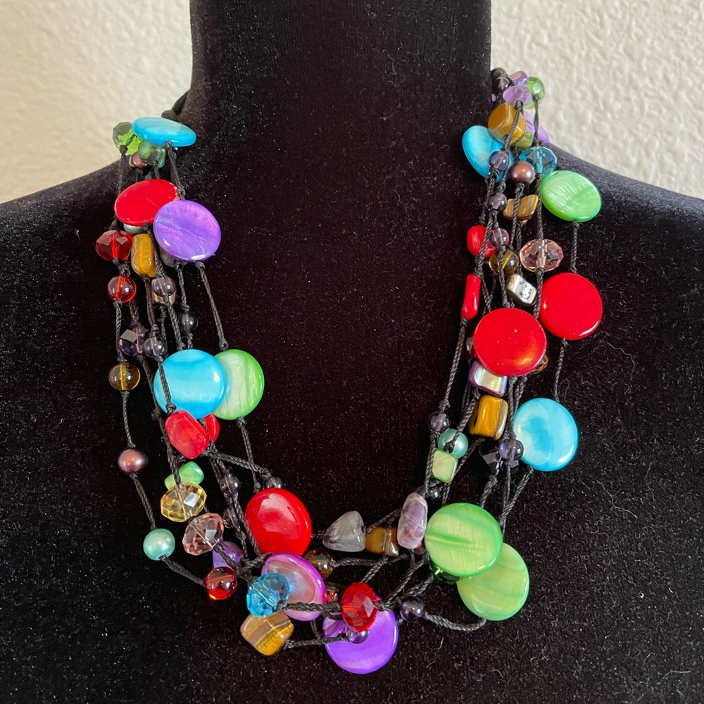 Premier Designs Spectrum Necklace